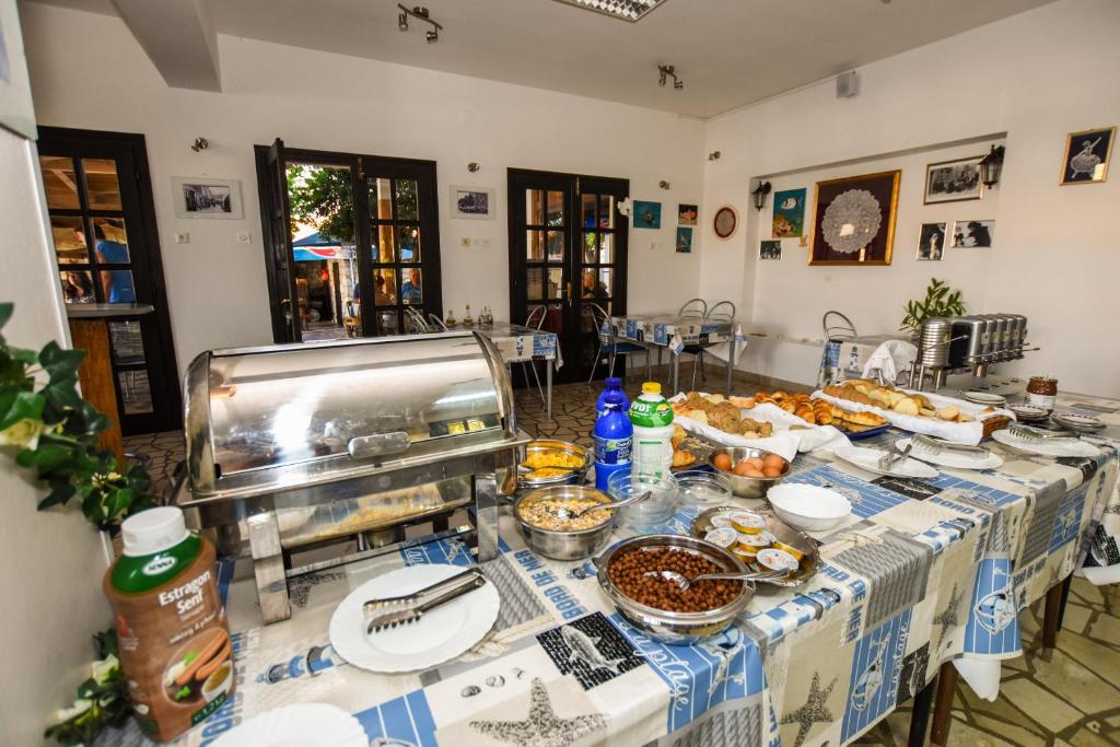 Guest House Frane photo 4