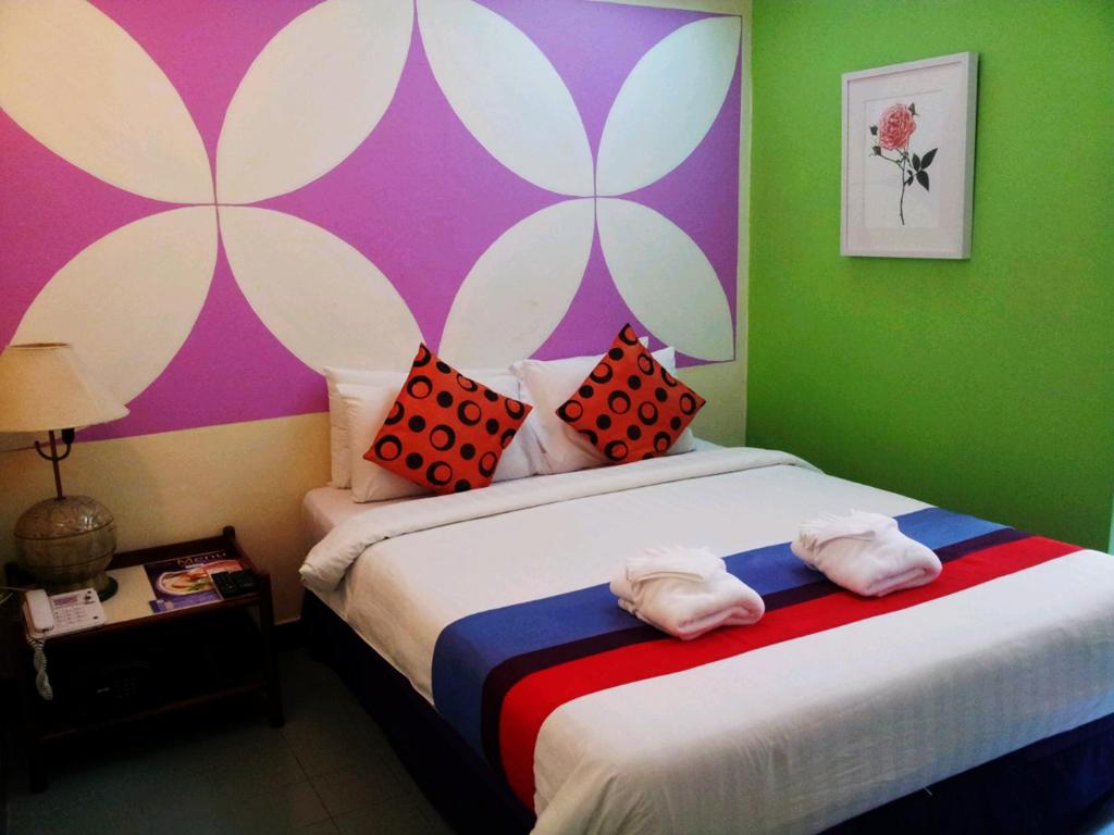 Двухместный (Улучшенный двухместный номер с 1 кроватью), Sawasdee Sukhumvit Inn