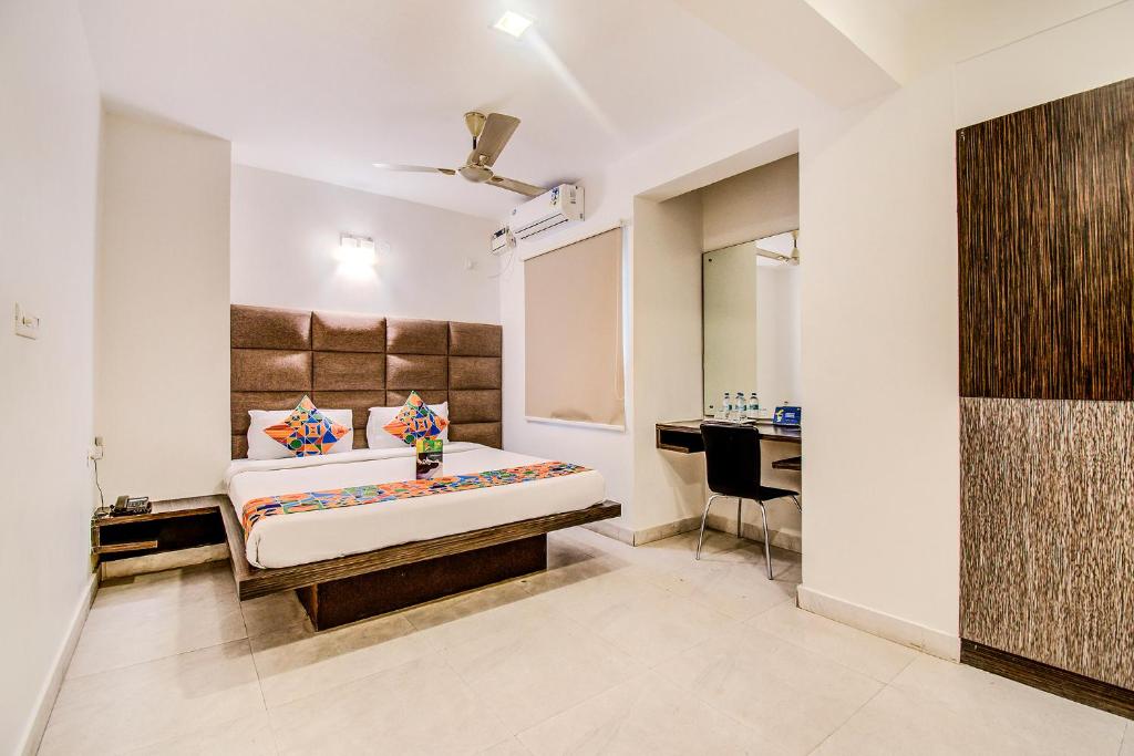 Двухместный ([Sanitised]Superior Double Room), FabHotel Capital Residency Brigade Rd