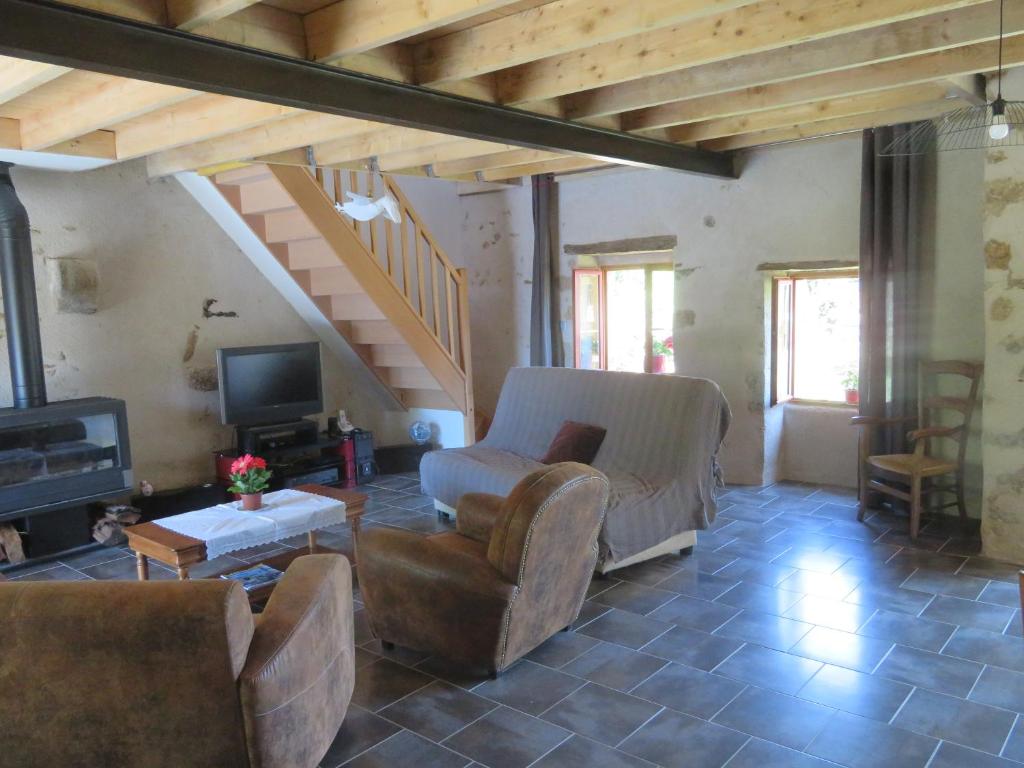 Maison champêtre, cheminées, vidéo projecteur, jeux photo 1