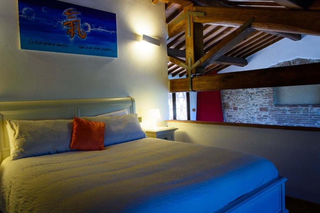 CasaJona Holiday - Tap to explore photos