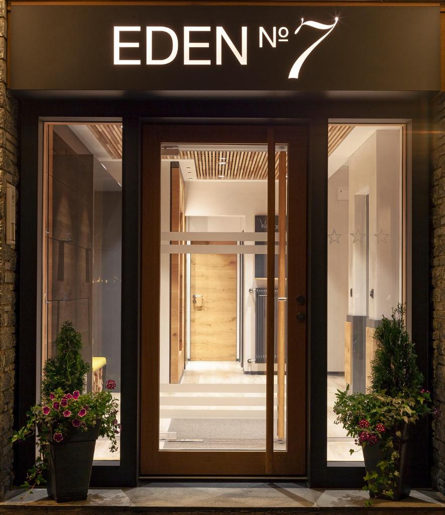 Hotel Eden No. 7 photo 3