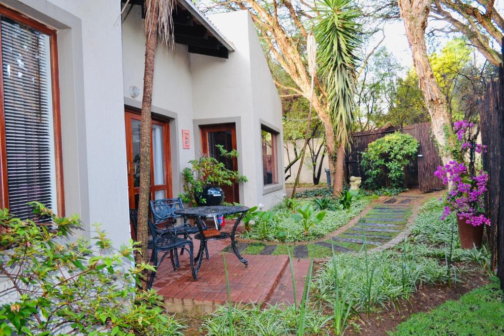 Serendipity Cottage photo 2