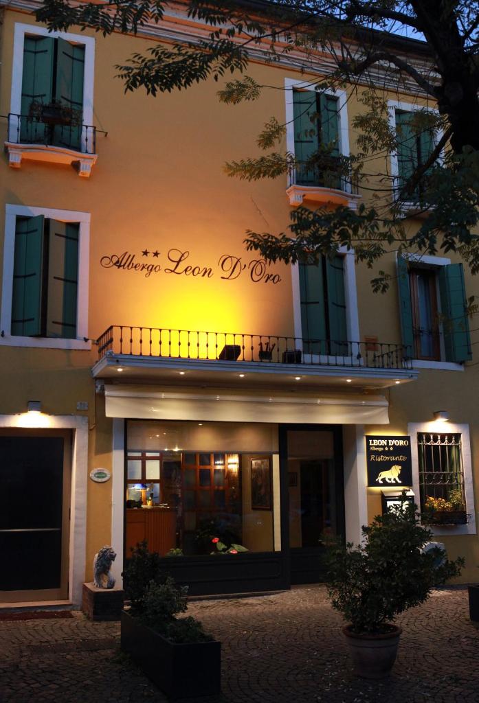 Albergo Ristorante Leon d'Oro photo 2