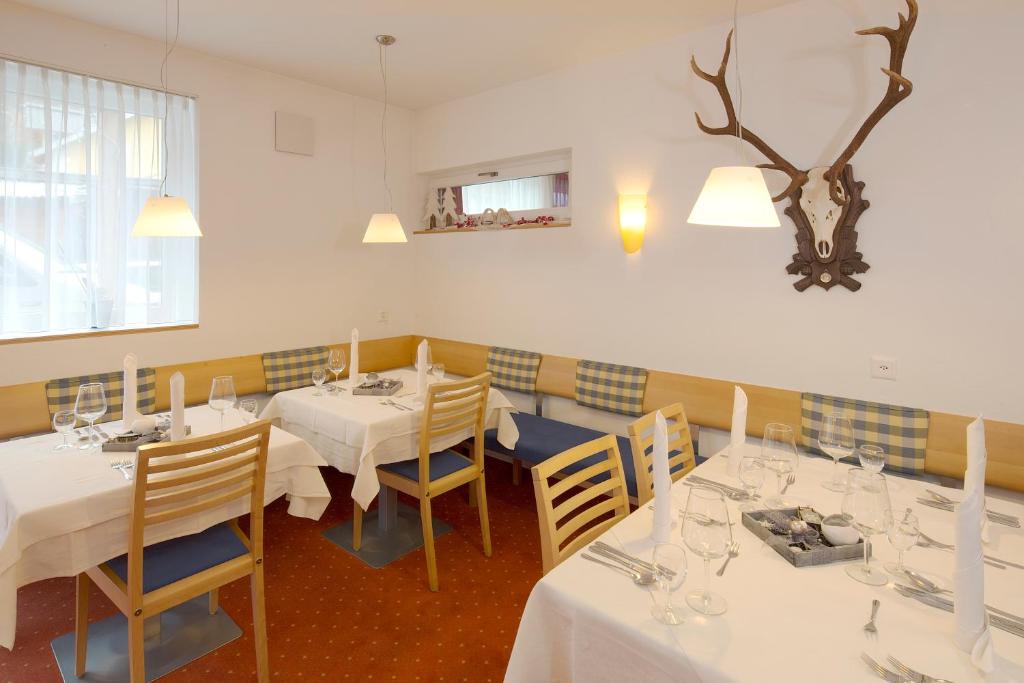 Apart Hotel Garni Alvetern photo 3