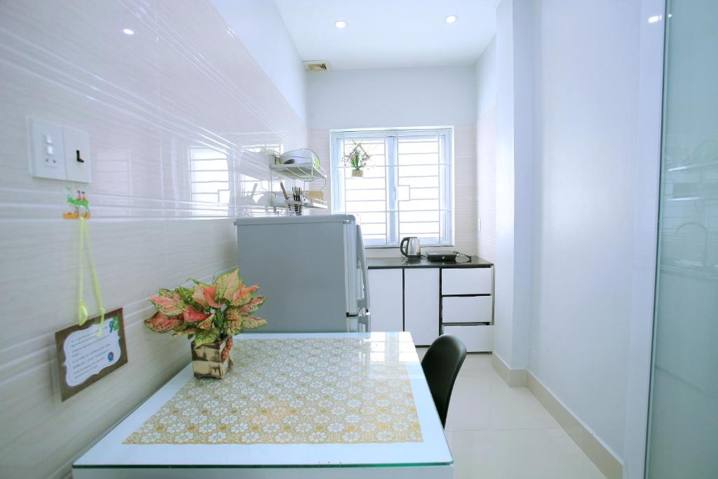 Апартаменты (Номер-студио Делюкс с 2 кроватями и балконом), An Phu Gia Apartment