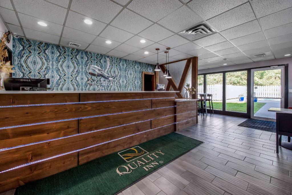 Quality Inn image