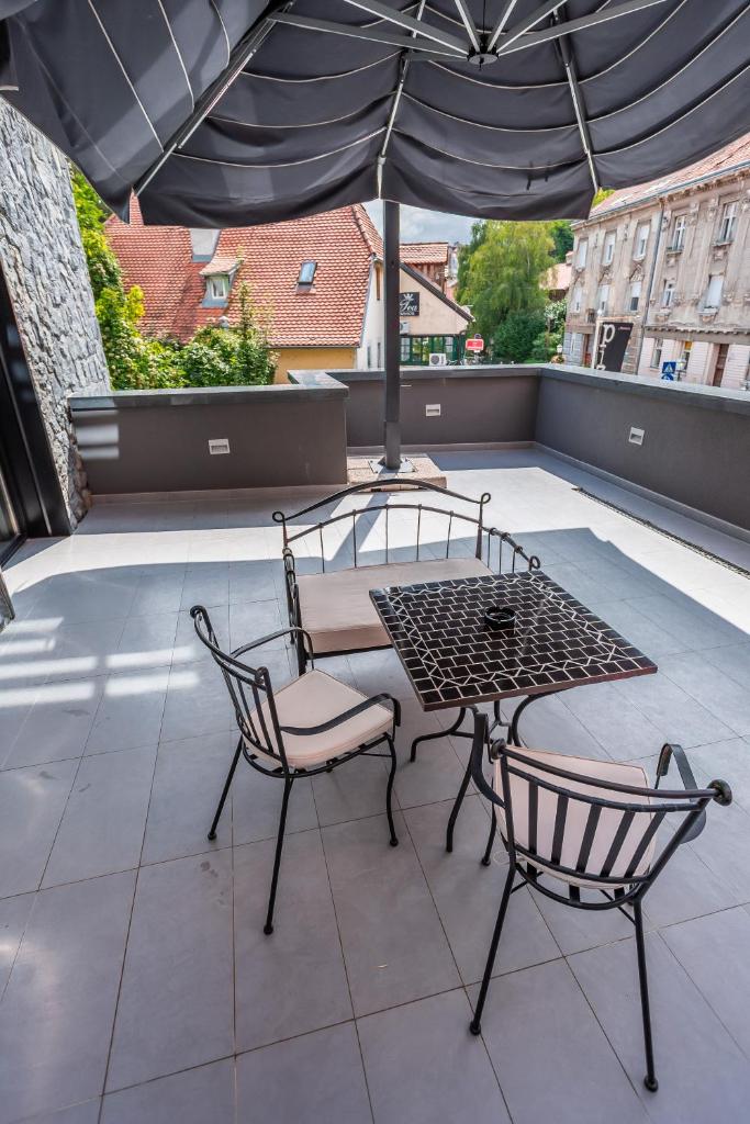 Сьюит (Полулюкс с террасой), Hotel Academia