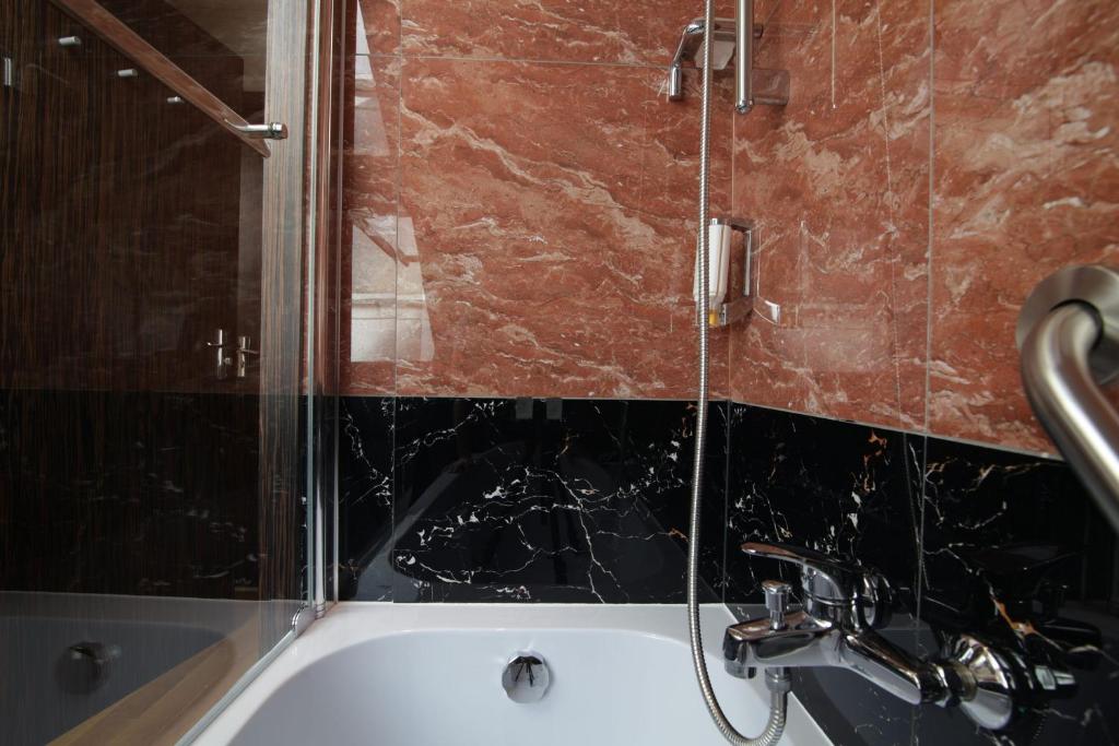 Апартаменты (Двухкомнатные апартаменты с мини-кухней), Best Western Plus Hotel Arcadia