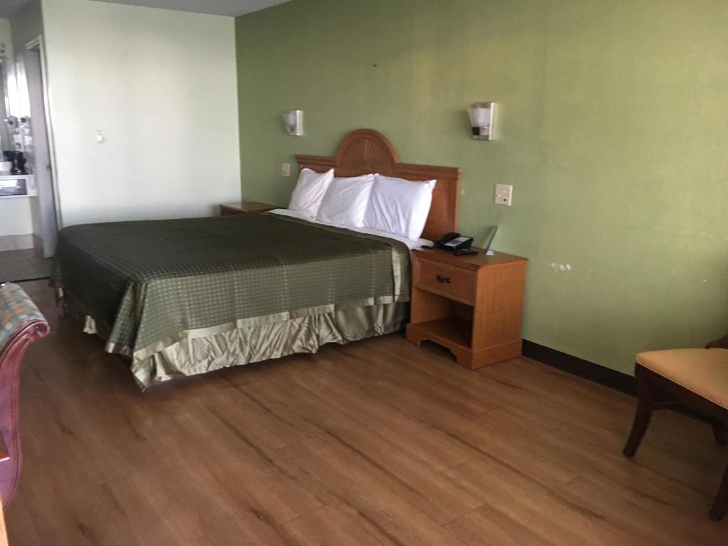 Bestway Inn - Madison photo 1