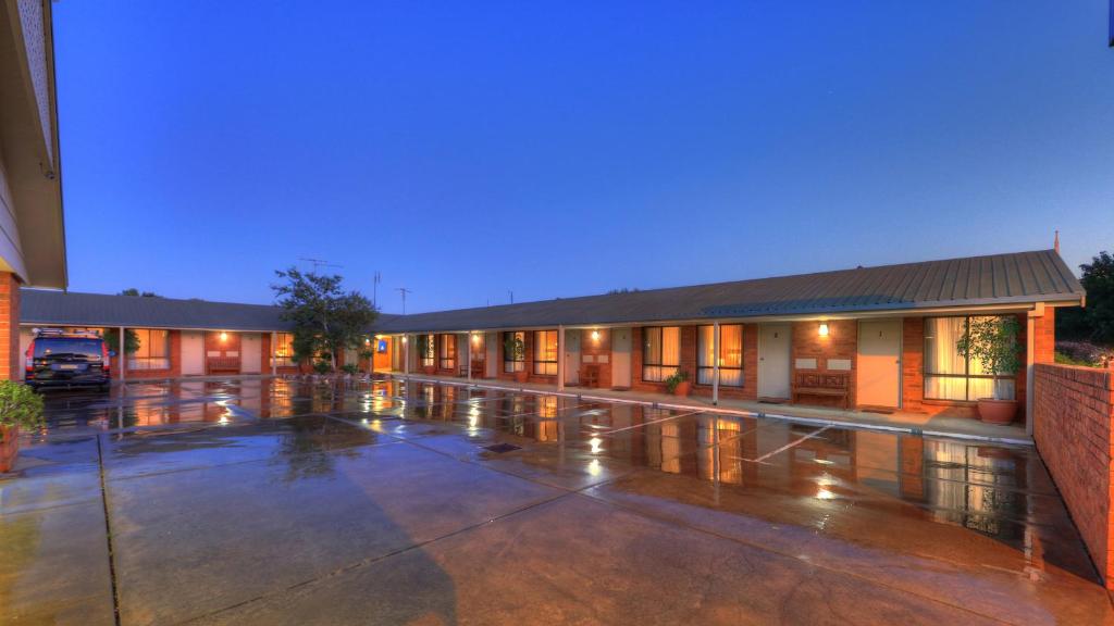 Moama Central Motel photo 1