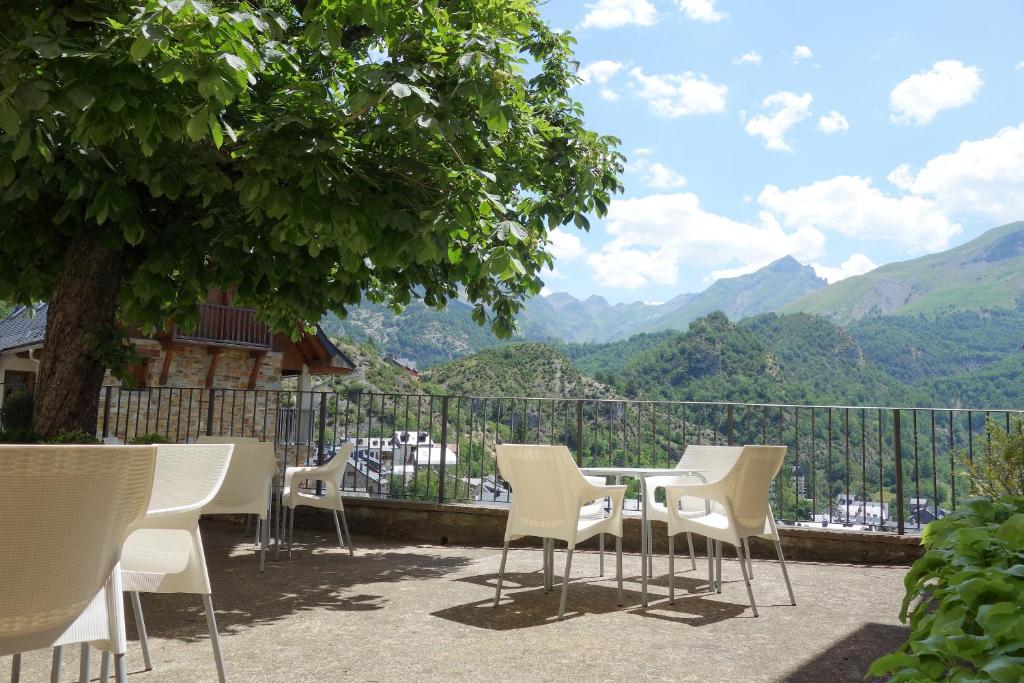 Hotel Vicente photo 4