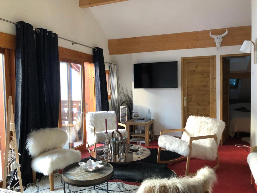 Penthouse "Bond 007" 120 m2 piscine sauna Risoul 1850 photo 3