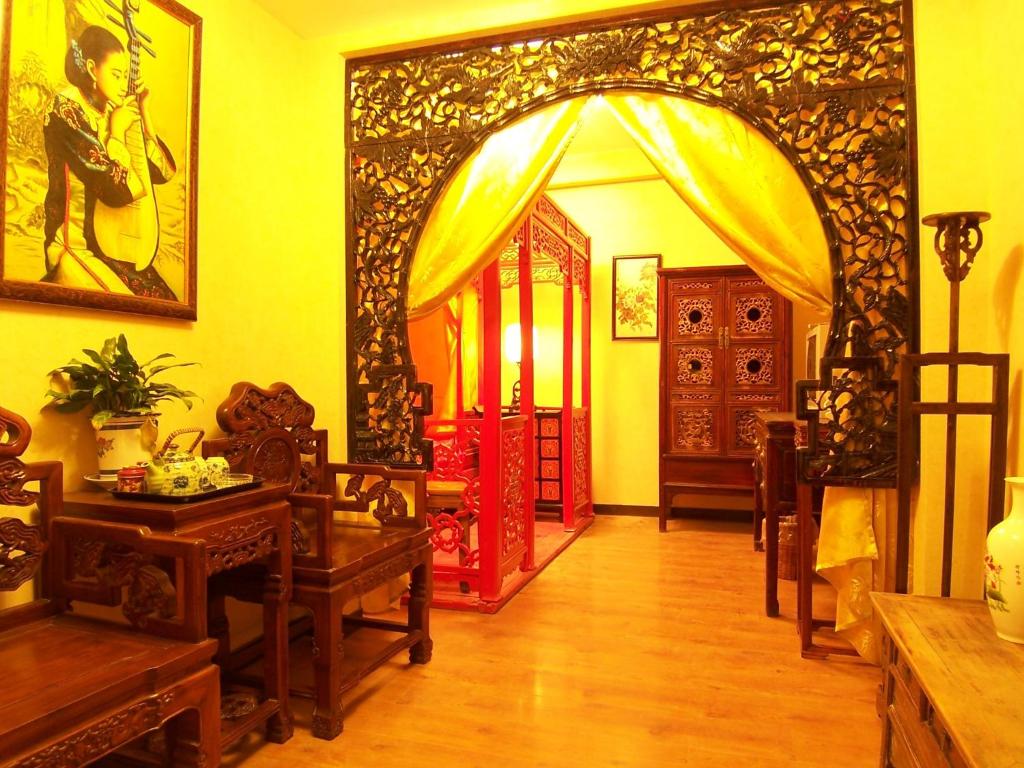 Двухместный (Свадебный номер Делюкс в китайском стиле), Beijing Double Happiness Courtyard Hotel