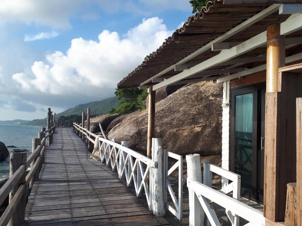 Lighthouse Bungalows photo 3
