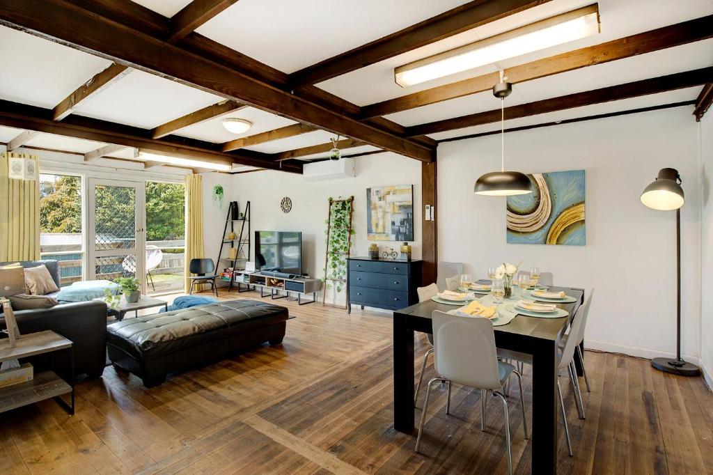 Jettycove Beach House photo 2
