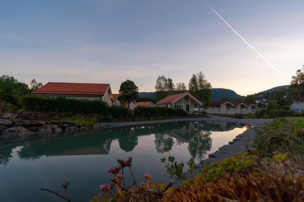 Jølstraholmen Camping og Hytter photo 1