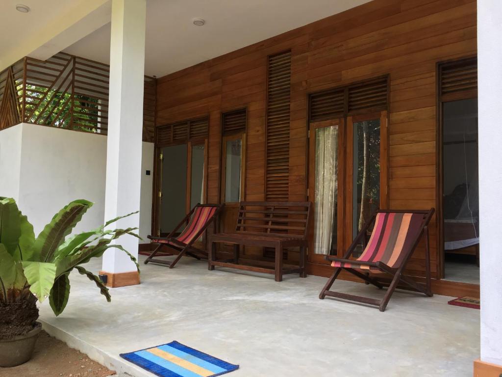 Gold ocean house photo 3