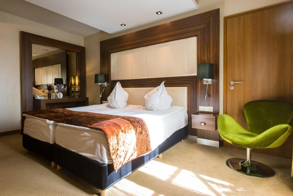 Двухместный (Стандартный двухместный номер с 1 кроватью), Duna Garden Hotel