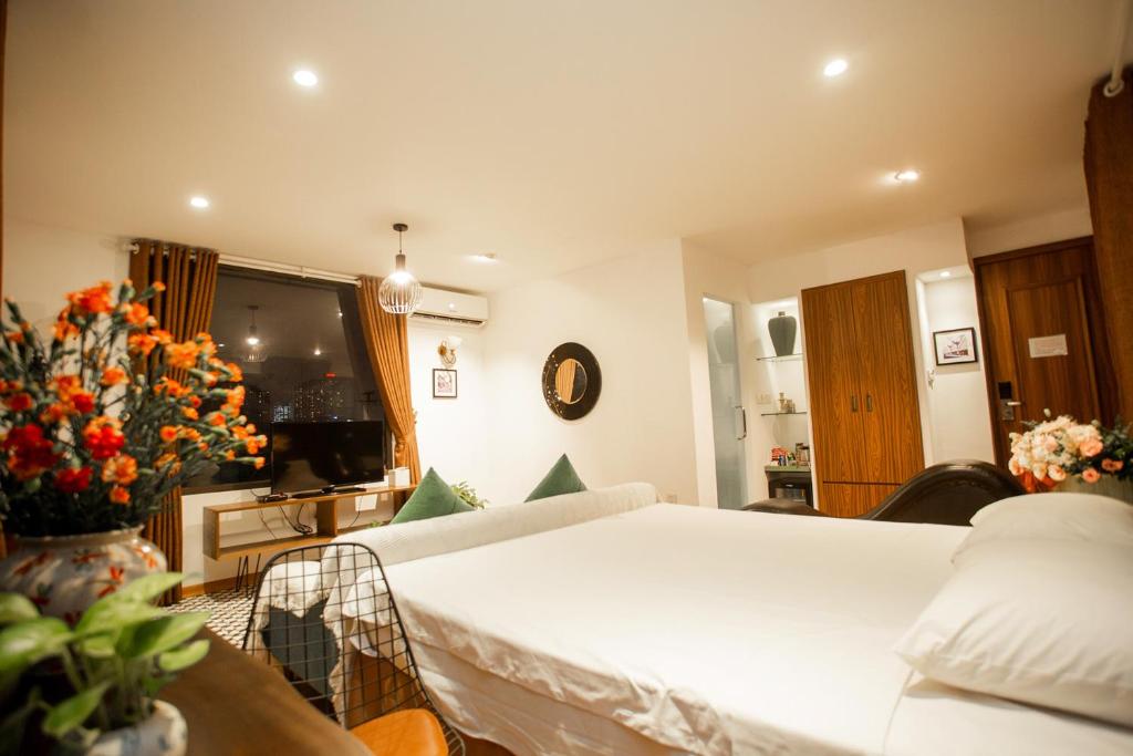 Сьюит (Люкс с террасой), Dinh Ami Hanoi Hotel