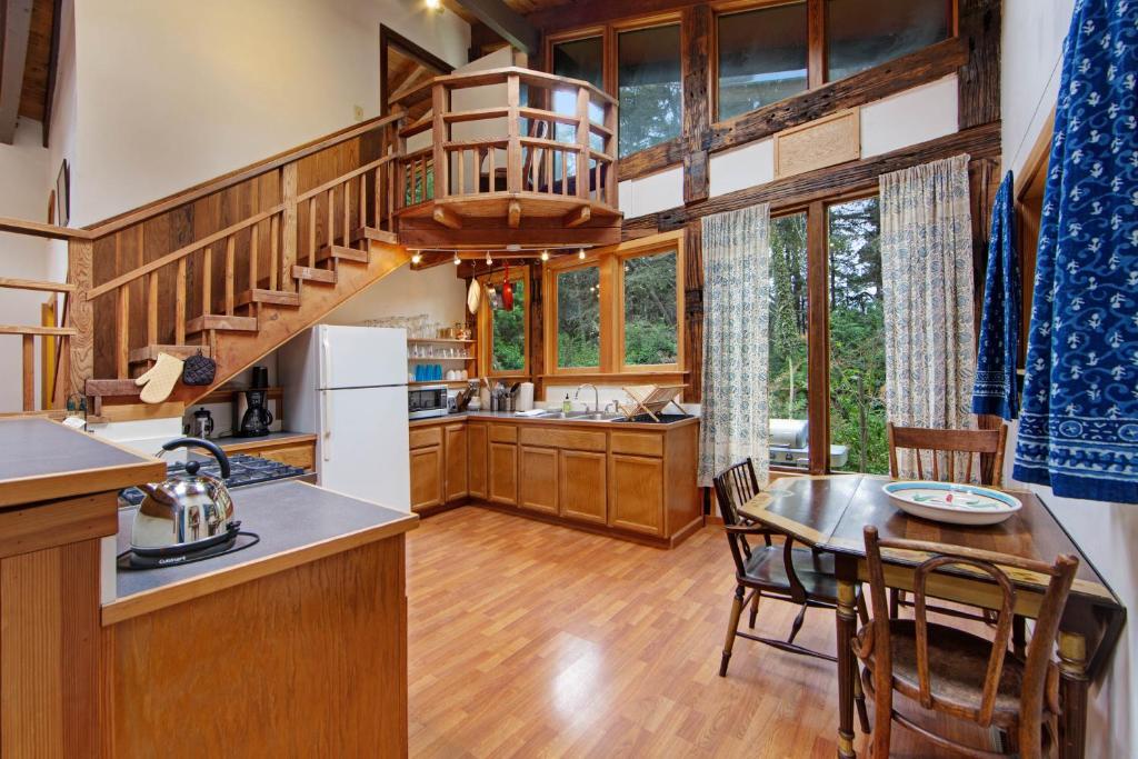 Huckleberry House photo 4