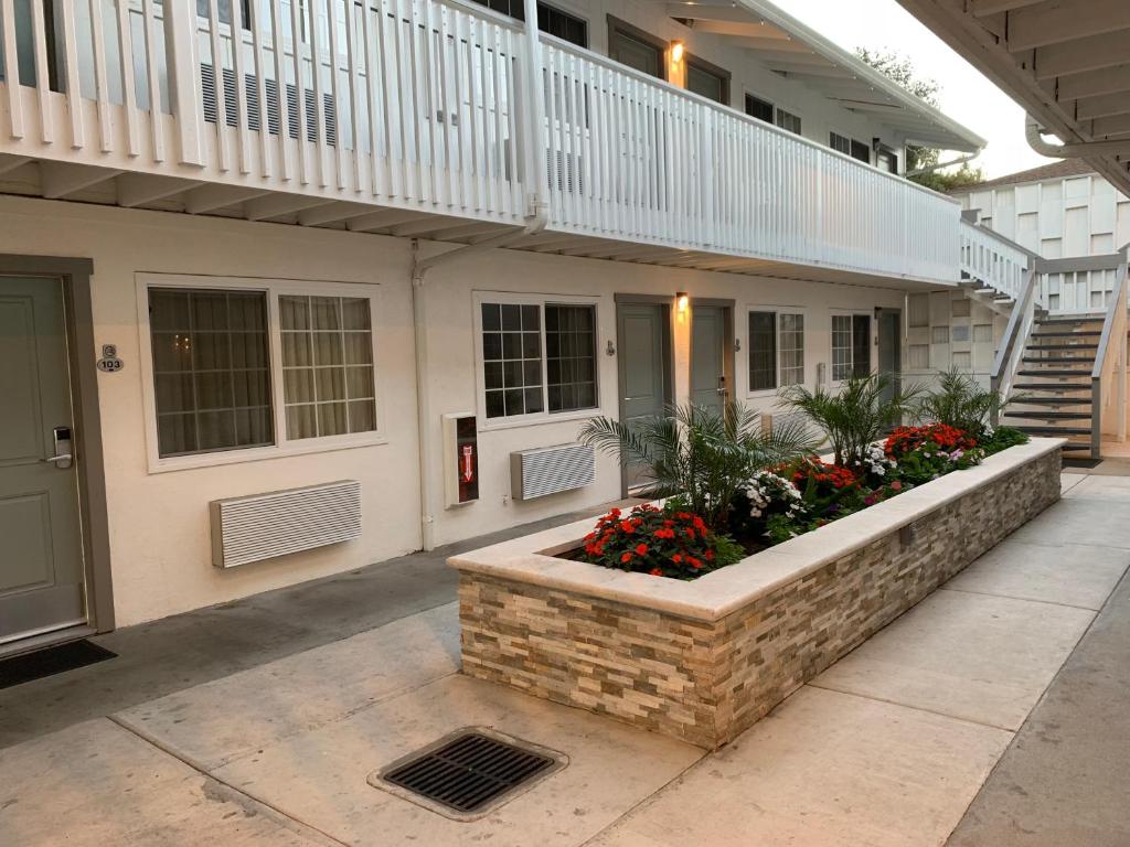 Stargazer Inn and Suites photo 4