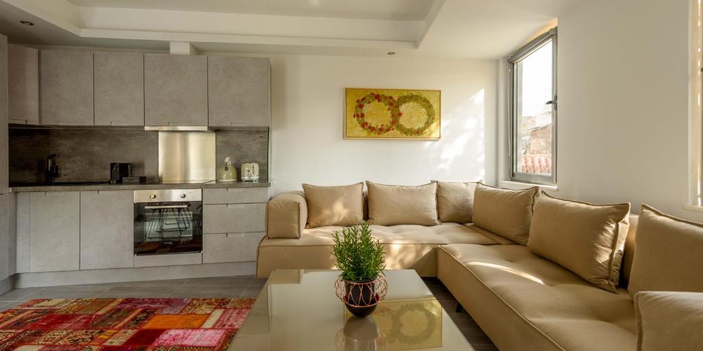 Апартаменты (Апартаменты), Fos Residential Apartments