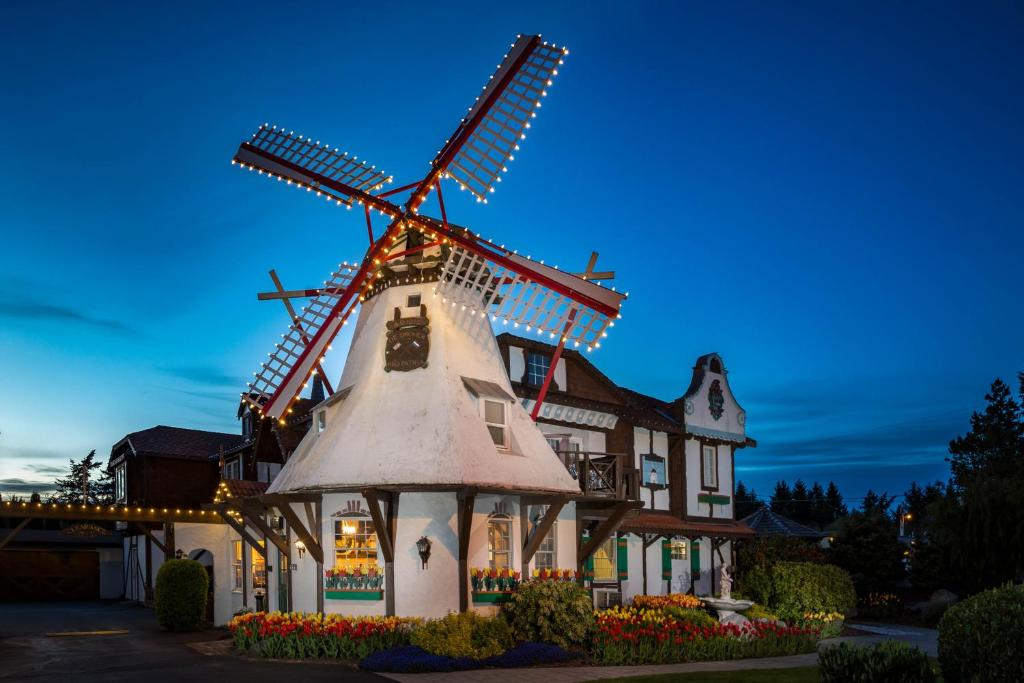 Auld Holland Inn photo 2