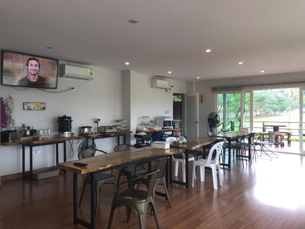 The iKon Apartment photo 3