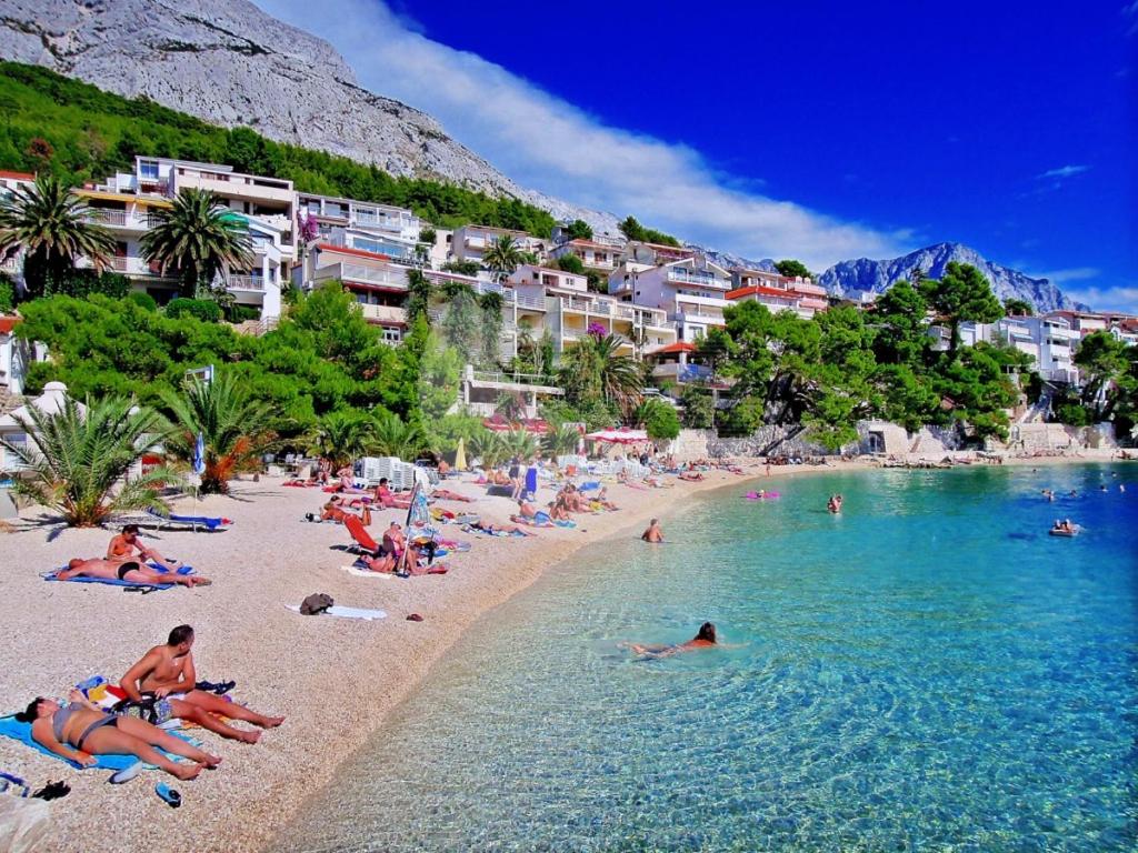 Beach apartment in the center of Brela photo 3
