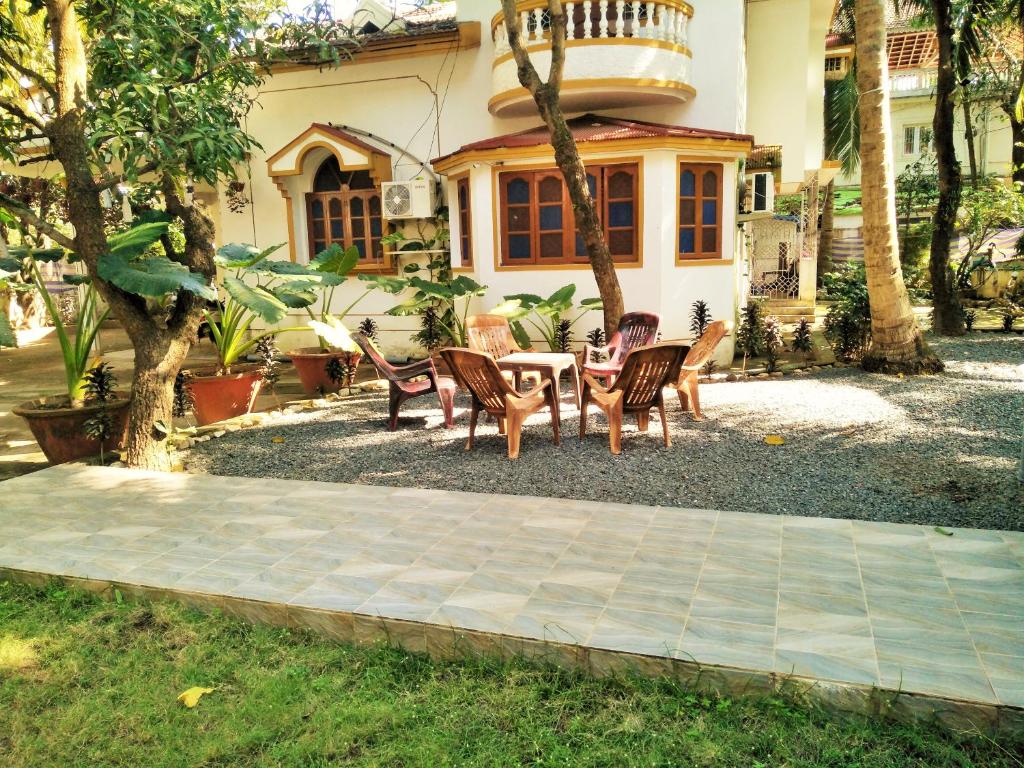GR Stays 4bhk Private Villa with Private Jacuzzi Pool BAGA photo 3