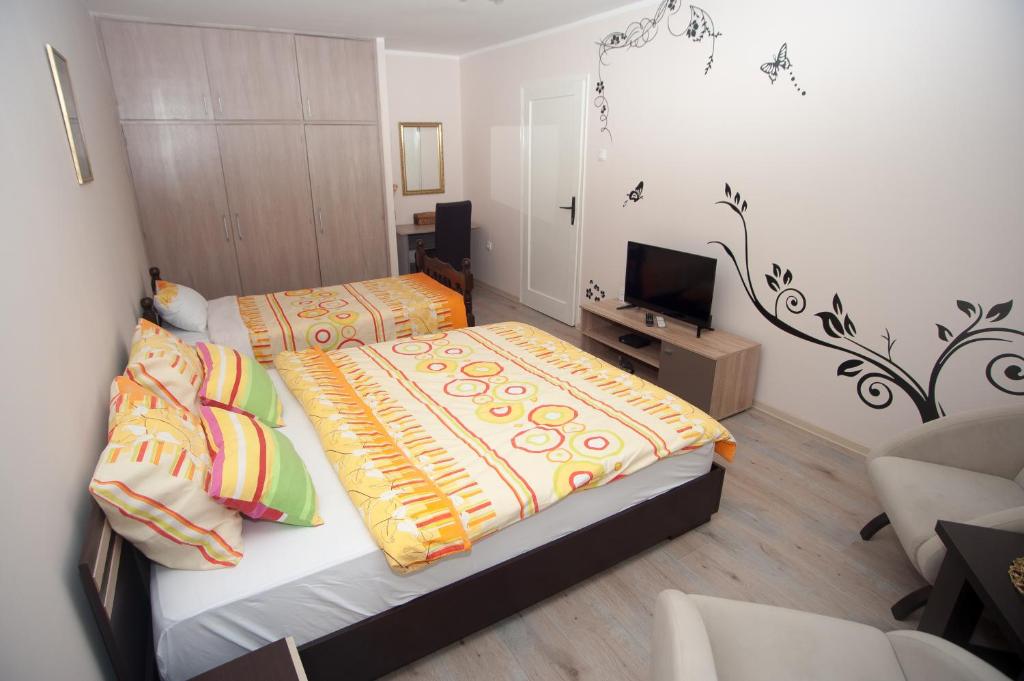 Park Apartman photo 2