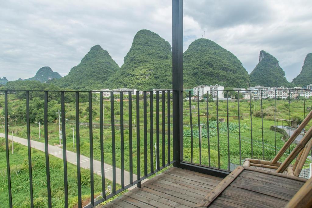 Двухместный (Двухместный номер с 1 кроватью и видом на горы), Mountain Stream Inn Yangshuo