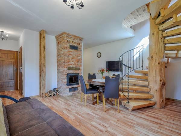 Pensjonat Leśniczówka Apartamenty Gajówka photo 1