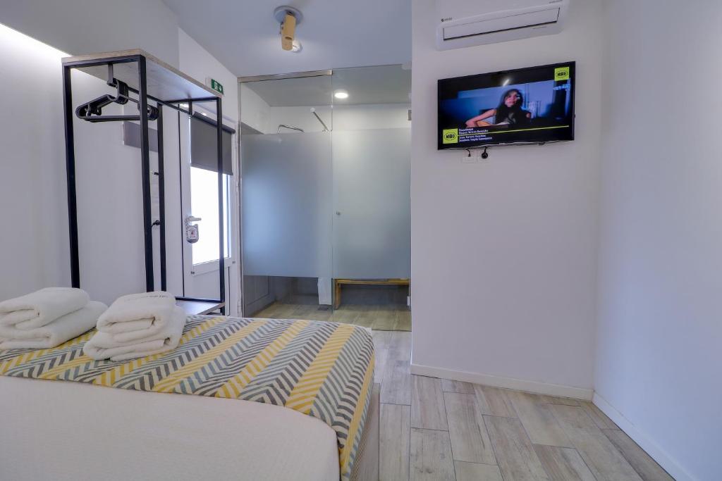 Двухместный (Двухместный номер эконом-класса с 1 кроватью), athensotel.com