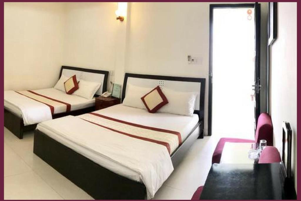 Khách Sạn Canary Huế