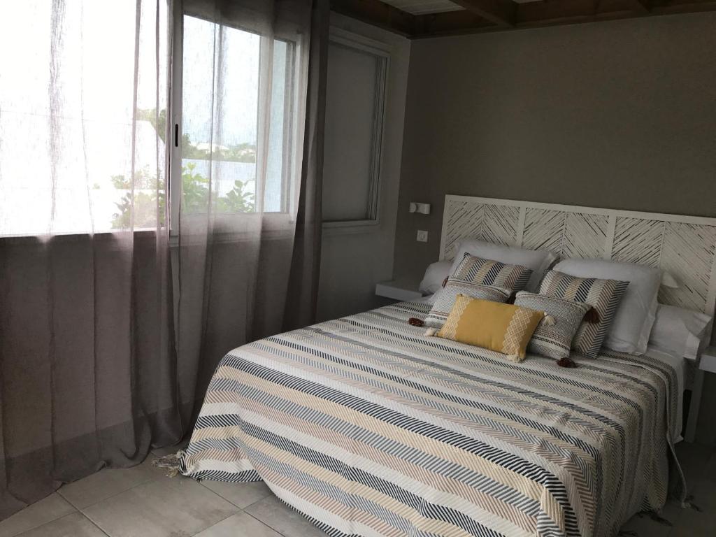 Bras-Panon: Maison avec vue et piscine 1-4 pers. photo 3