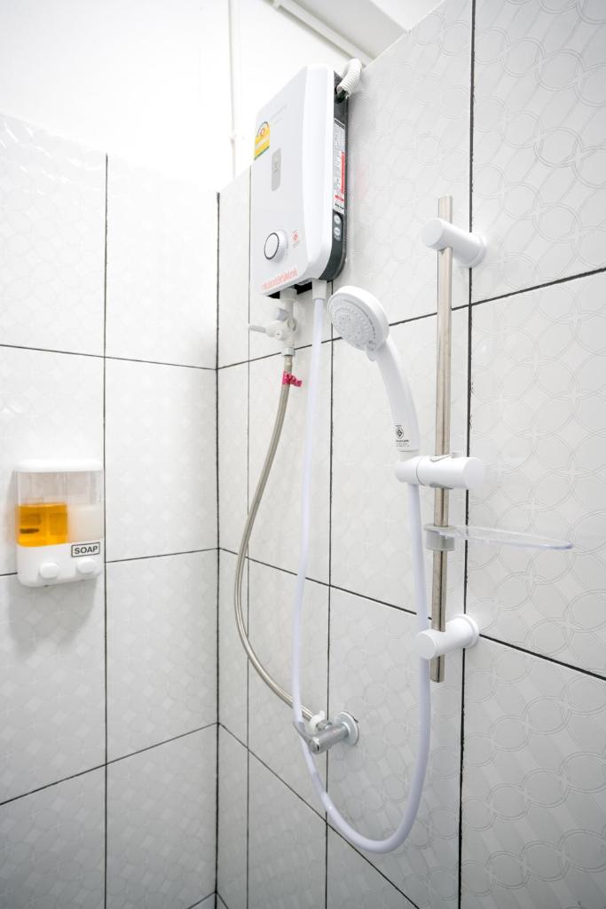 Двухместный (Бюджетный двухместный номер с 1 кроватью), Dhub Hostel Donmueng