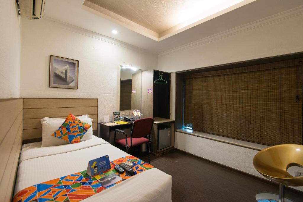 Одноместный ((Sanitised) Deluxe Single Room), FabHotel Flamingo Anna Nagar