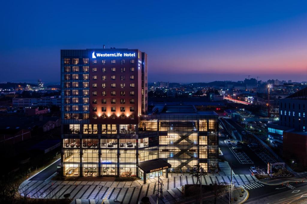 WesternLife Hotel photo 1