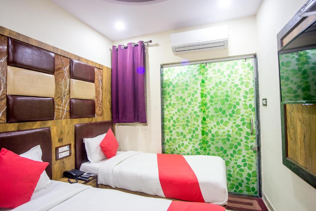Двухместный (Двухместный номер Делюкс с 1 кроватью), Hotel Dollar Inn