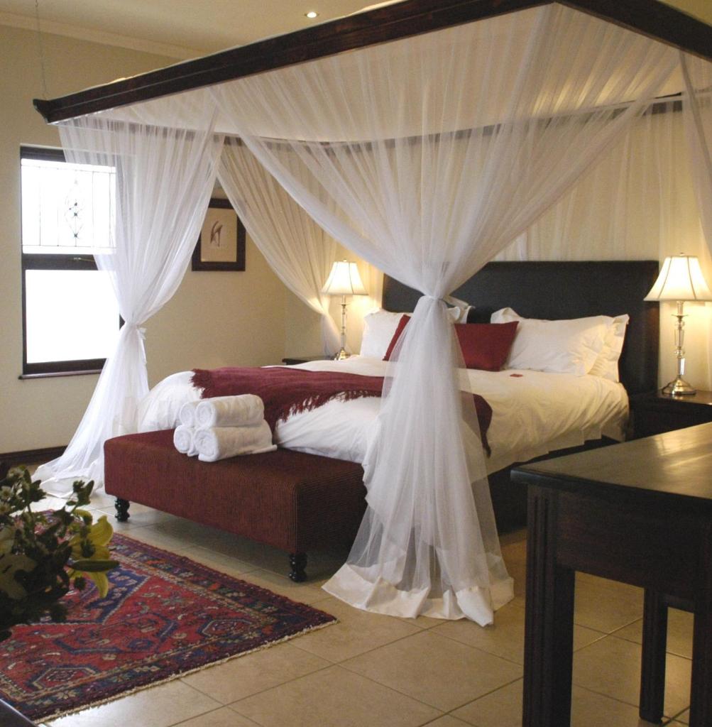 Moon and Sixpence Garden Guest House photo 3