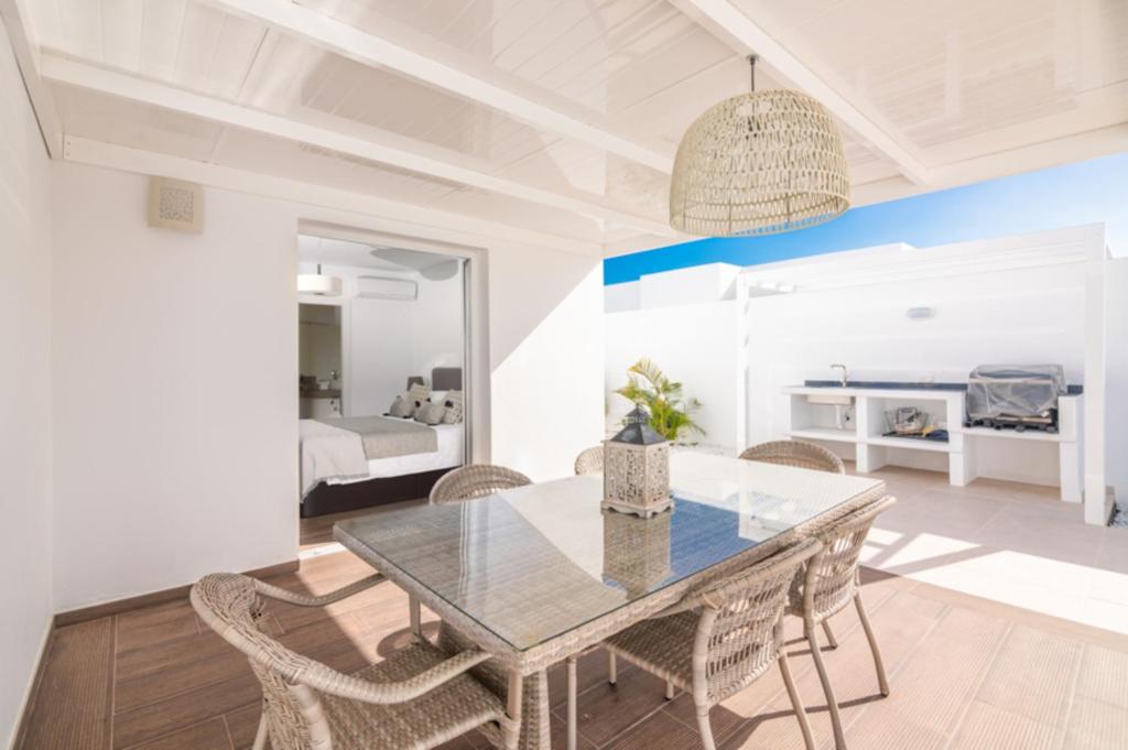 Villa Azahar Suites photo 4