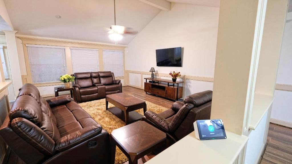 IAH, Humble, Woodlands, Spring, Cypress - Ambergate photo 3