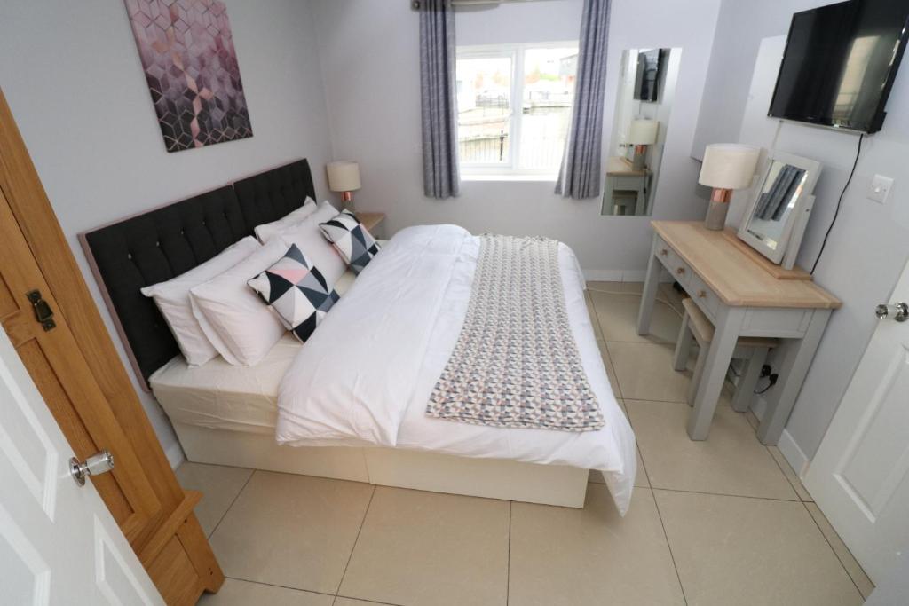 Riverside Rooms, Reading