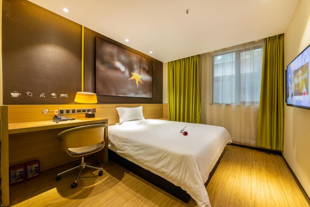 Двухместный (Mainland Chinese Citizens - IU Comfort Double Room), IU Hotel Chongqing Jiefangbei