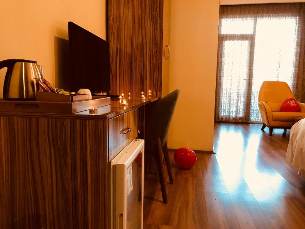 Tehran Boutique Hotel photo 2