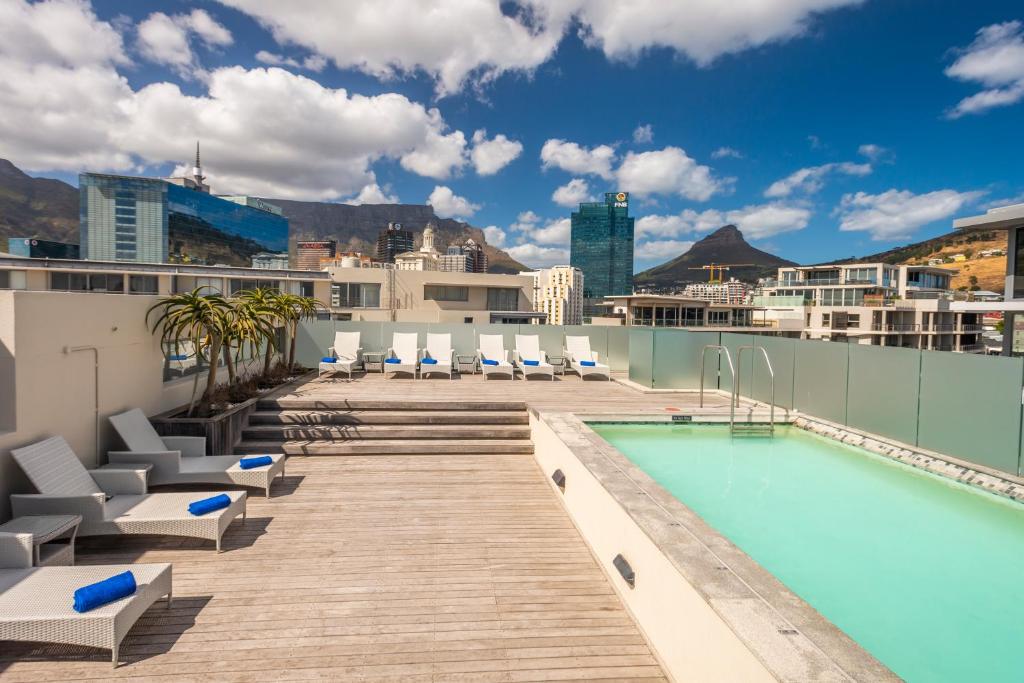 aha Harbour Bridge Hotel & Suites photo 1
