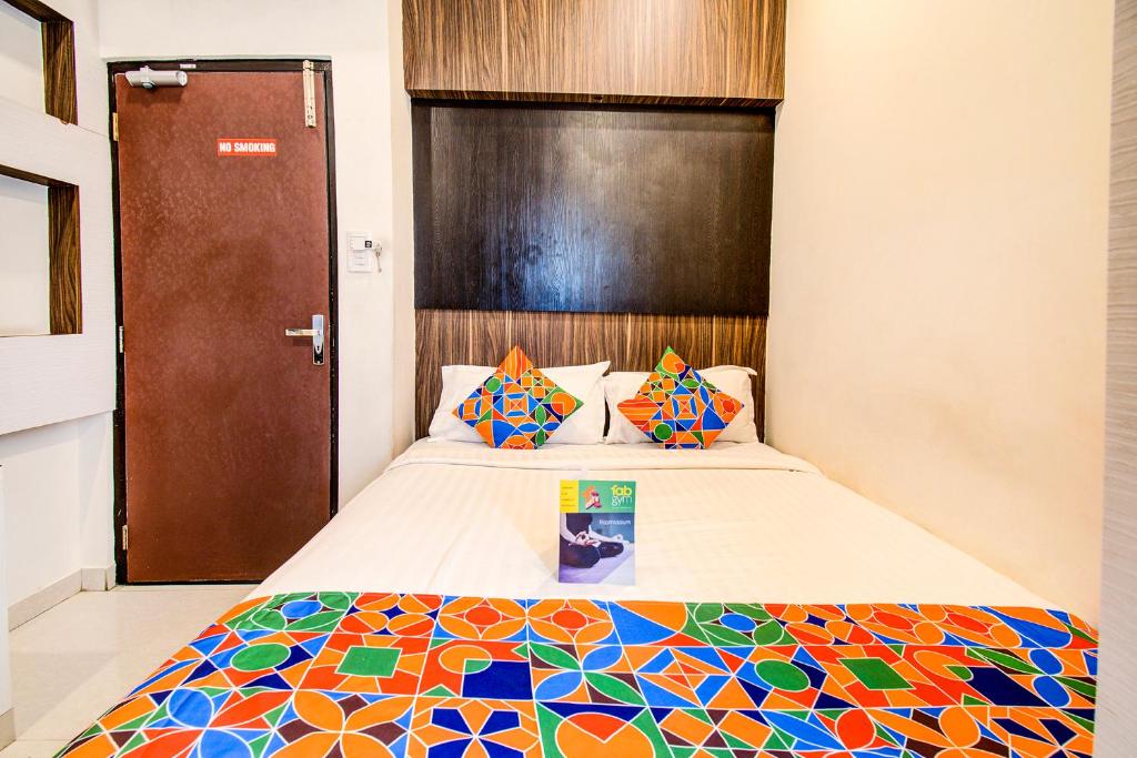 Двухместный (Номер Делюкс), FabHotel Corporate Crown Koramangala
