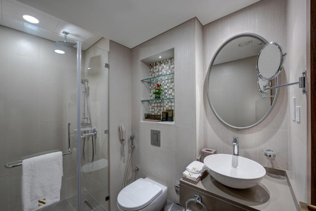 Одноместный (Номер Делюкс с кроватью размера «queen-size» и террасой), Отель The S Hotel Al Barsha